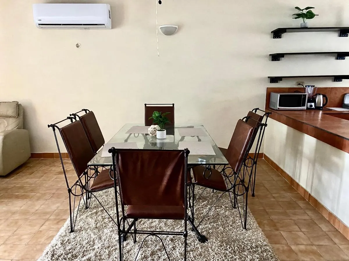 Suites Valentina Puerto Morelos 0*,